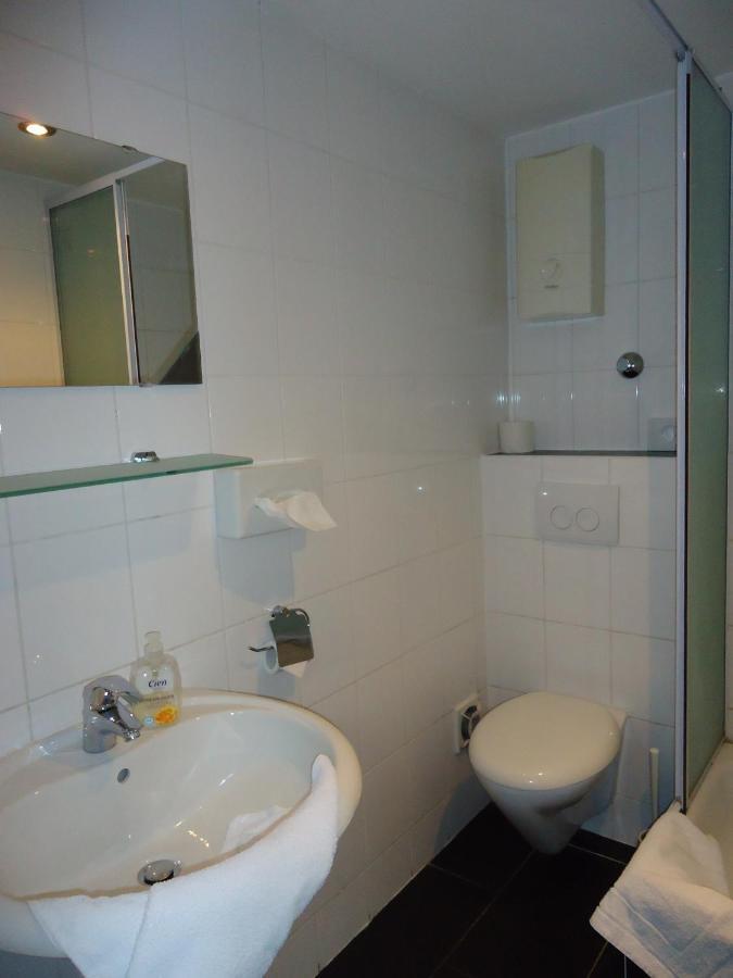 Hotel Schaum Düsseldorf Quarto foto